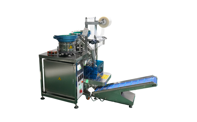 Hardware packaging machine manufacturer